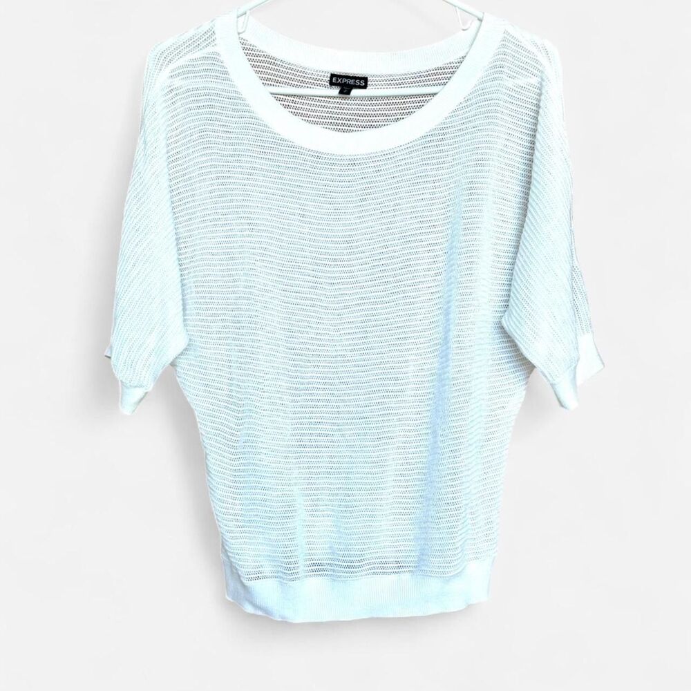 Express Batwing White Loose Knit Slouchy Shirt Women’s Size S